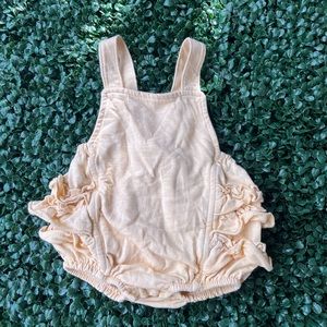 Gerber ruffled onesie for babygirl size 6-9mos